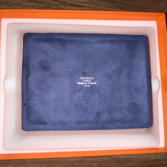 Brand New Terracota Hermes Ash Tray - Picture 2 of 5